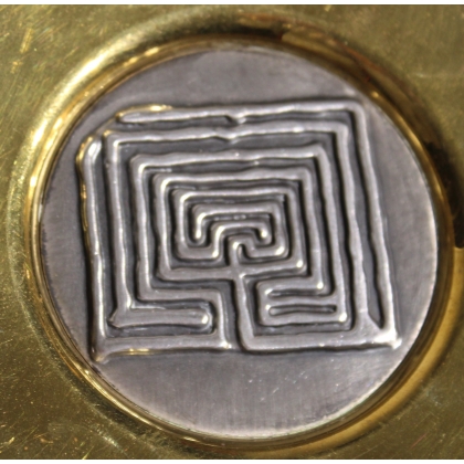 Coupelle à motif de labyrinthe par LALAOUNNIS