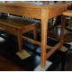 Table, modèle Monastère, en bois