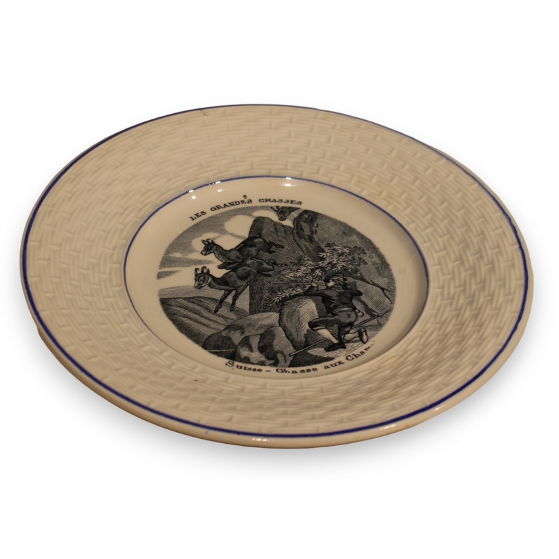 Assiette \"Chasse au chamois\" de GIEN