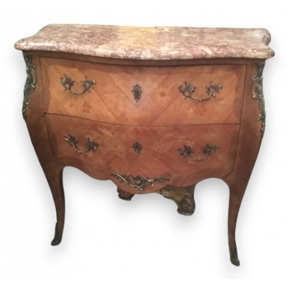 Commode style Louis XV en bois de rose