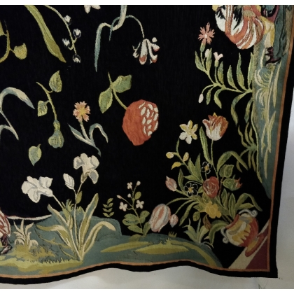 Tapis chenille Fleurs sur fond noir