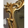Miroir en bois sculpté doré style Louis XV