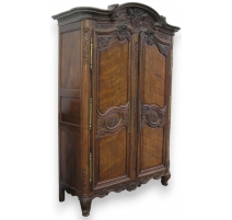 Louis XV Bordeaux cupboard