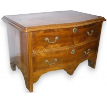 Commode de maîtrise Louis XV.