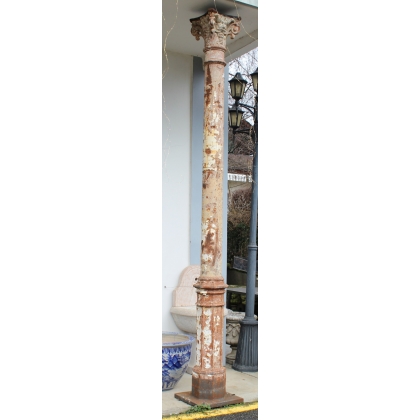  Paire de colonnes en fonte peinte blanche sur  Moinat SA  - Antiquités décoration