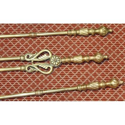 Lot d'outils de cheminée anglais en laiton