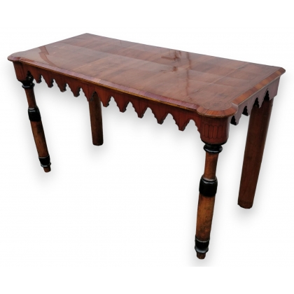 Lombard console table in walnut
