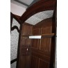 Armoire lyonnaise à chapeau de gendarme