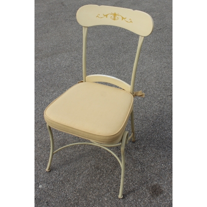 Table et 6 chaises en fer et bois