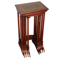 Lot de 4 tables gigognes "Adam" en acajou, cuir