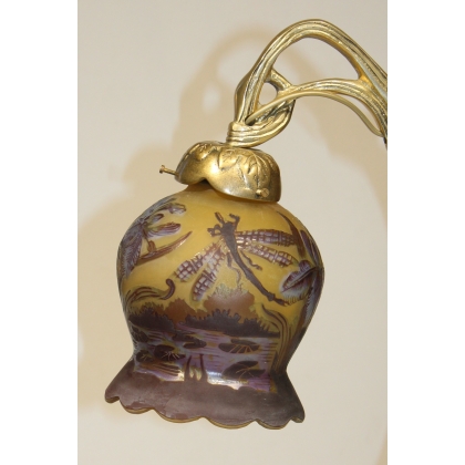 GALLÉ-style ‘Escargot’ lamp in brass and glass