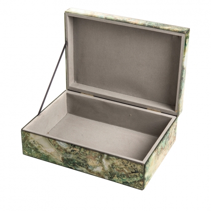 Resin and glass box with a petrified wood effect