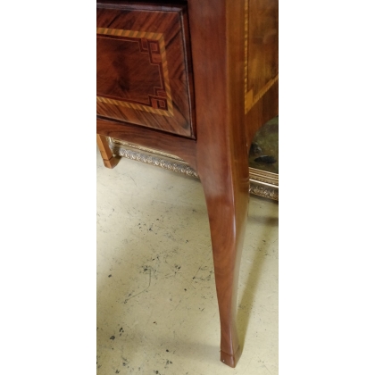  Bureau dos d'âne. sur  Moinat SA  - Antiquités décoration