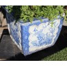 Cache-pot carré en porcelaine bleu-blanc (abimé)