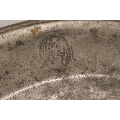 Round pewter dish