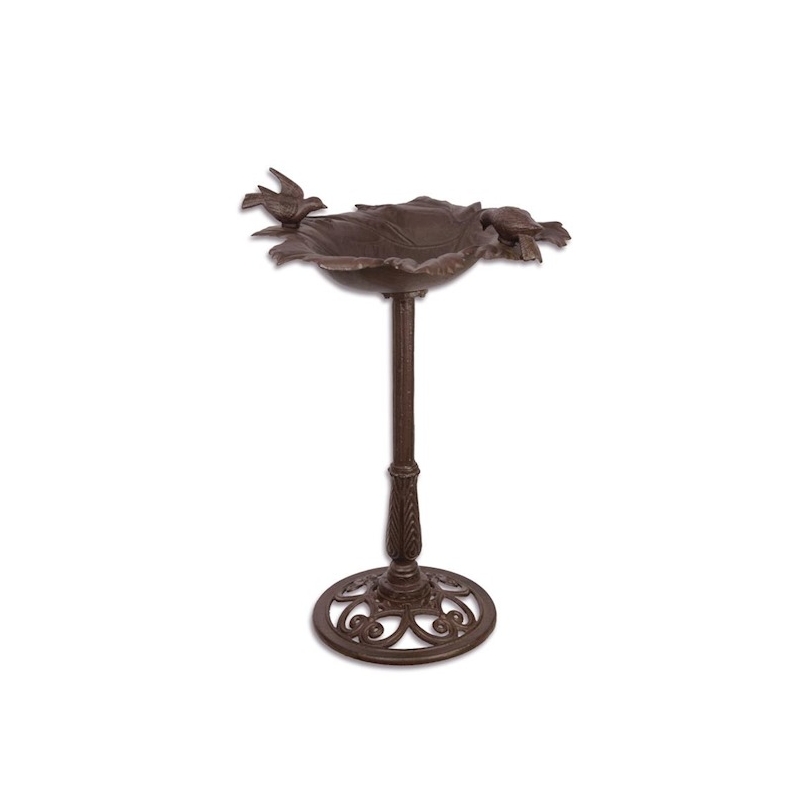 Bird bath in the shape of a vine leaf