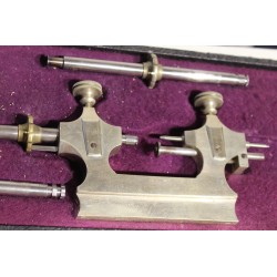 CS swivel tower, damaged box