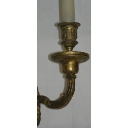  Paire d'appliques à 2 lumières sur  Moinat SA  - Antiquités décoration