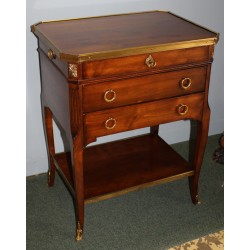Paire de chevets style Louis XV à 3 tiroirs