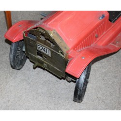 "Stutz Bearcat" toy car by Marx Toys