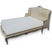 Italian Louis XV style bed wal