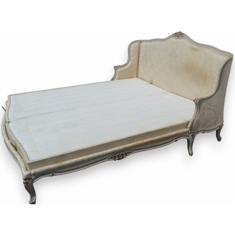 Italian Louis XV style bed wal