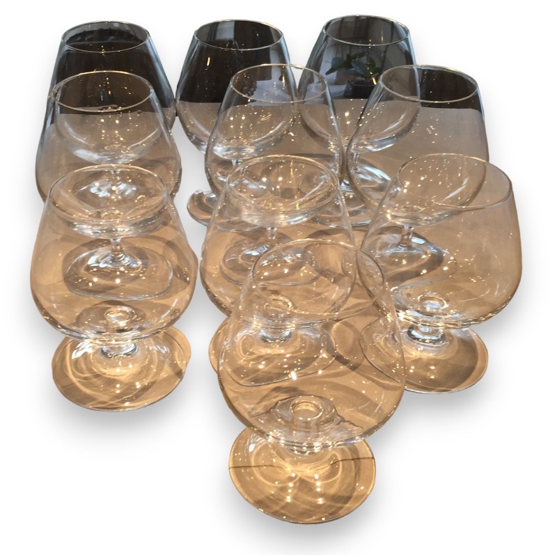 Set of 9 cognac glasses
