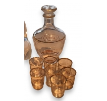 Carafe et 7 verres avec bordure dorée