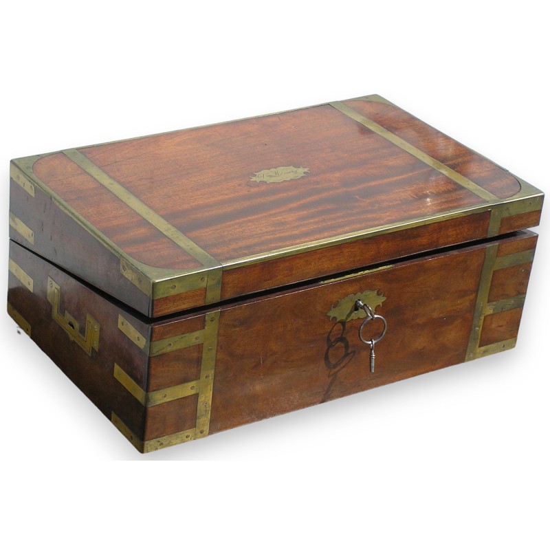 Writing desk. at  Moinat SA  - Antiques and home décor
