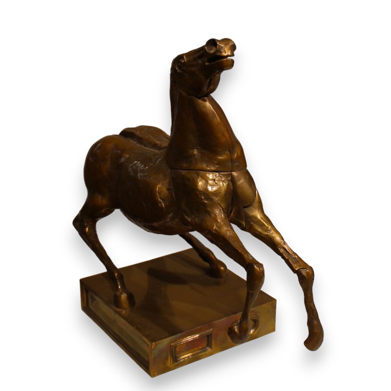 Bronze \"Cheval dressé\" signé BERROCAL