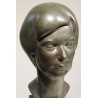 Bronze \"Tête de Mme. Pastori\" signé Y. LARSEN