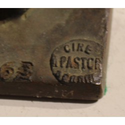 Bronze \"Femme\" signé P. SIEBOLD 63