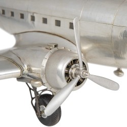 Maquette d\'avion \"Dakota DC3\"