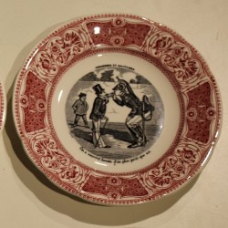 Lot d\'assiettes \"Proverbes et militaires\" de GIEN