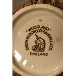 Paire de tasses et crémier Wedgwood