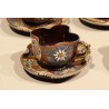 Suite de 4 tasses en faïence de Thoune Brune