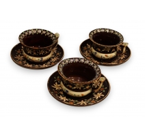 Suite de 3 tasses en faïence de Thoune Brune