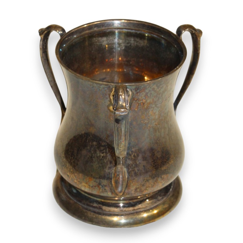 Vase à 3 anses en argent par Marson & Jones