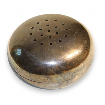 Boule à éponge en métal argenté par CHRISTOFLE