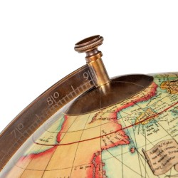  Globe "Mercator" sur  Moinat SA  - Antiquités décoration