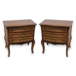Paire de chevets style Louis XV.