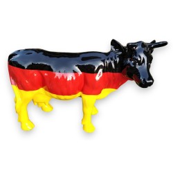 Petite vache en résine \"Drapeau Allemand\"