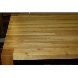  Table moderne modèle LAQ. sur  Moinat SA  - Antiquités décoration