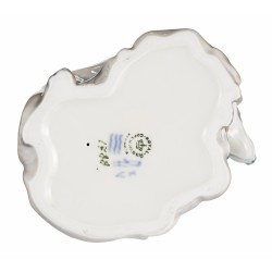Renarde et renardeaux en porcelaine