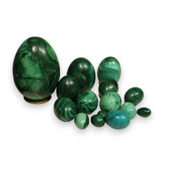 Collection de 15 oeufs en malachite
