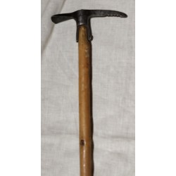Ice axe