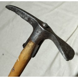 Ice axe