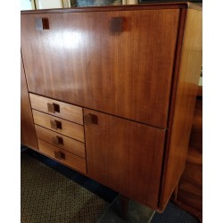  Enfilade en teck vintage par FRISTHO sur  Moinat SA  - Antiquités décoration