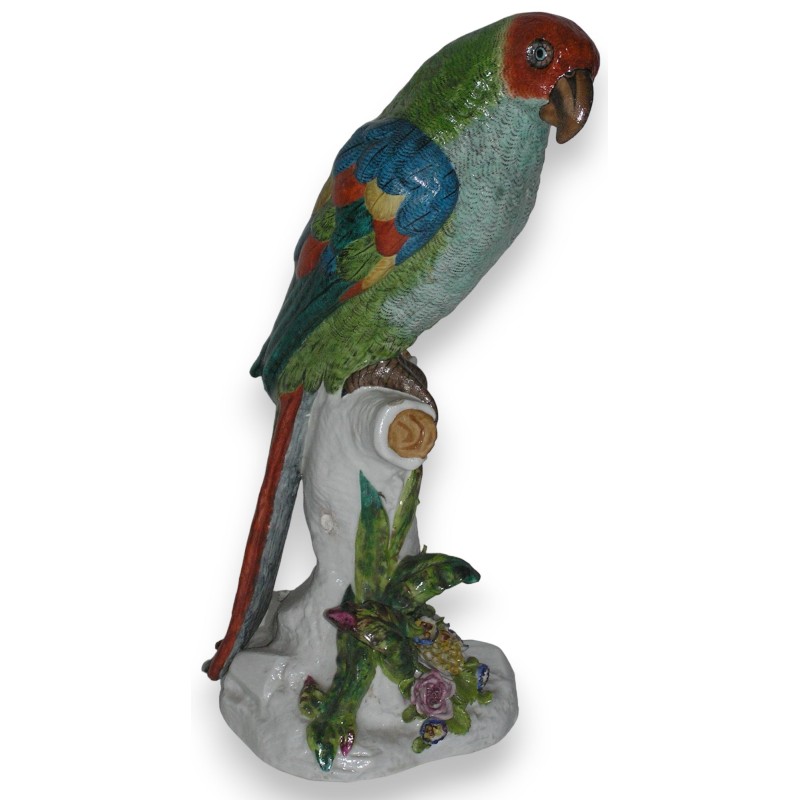 Animal figurine: ‘Parrot’. At Moinat SA – Antiques and Decor