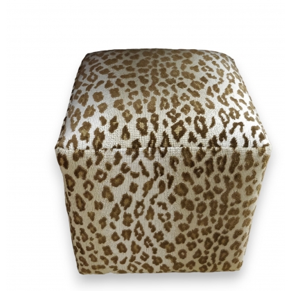Pouf en tissus léopard